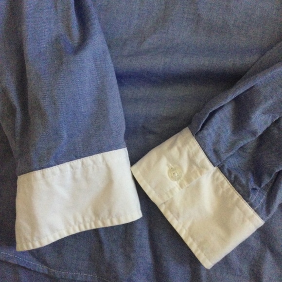 TOMMY HILFIGER Women's Cotton Button-Popover Chambray And White Shirt - Picture 8 of 10